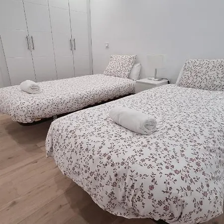 Modern, Quiet Near Euskotren Апартаменты *